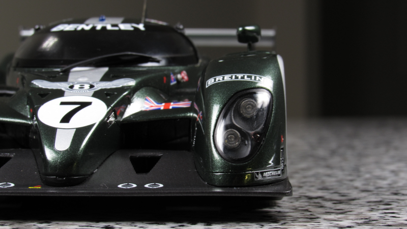Illustration for article titled Bentley Speed 8